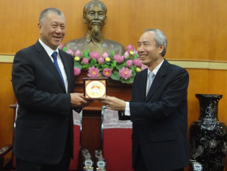 VFF President Huynh Dam receives Chairman of the Chinese People’s Political Consultative Conference - ảnh 1